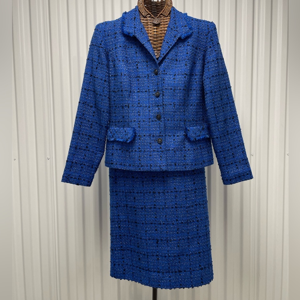 Vintage Formal or Business Casual APPLESEED 2 Piece LUXURY SUIT Blazer & Skirt